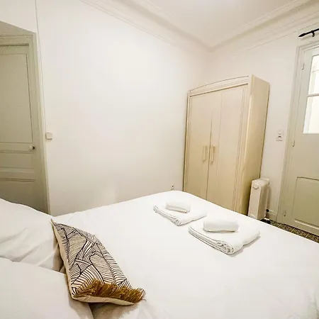 Augustin Haussmannien - Hyper Centre, Balcon, Vue Parc, Climatisation&parking Privé Apartamento