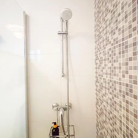 Apartman L'haussmannien - Elegance & Confort, Vue Parc En Centre-ville, Climatisation Et Parking Prive *