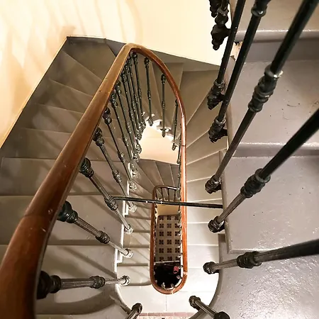 Apartman L'haussmannien - Elegance & Confort, Vue Parc En Centre-ville, Climatisation Et Parking Prive